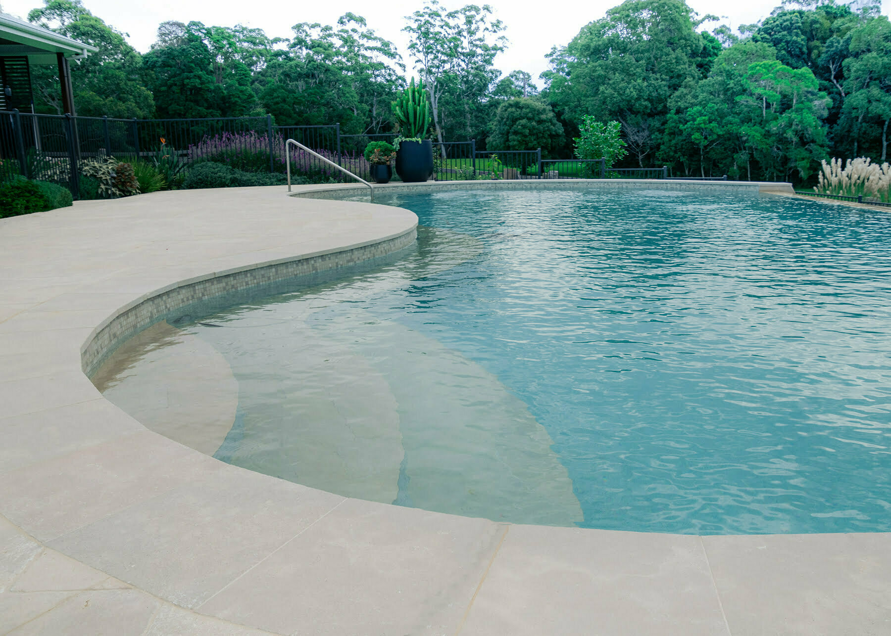 Woolgoolga Family & Pool Garden Garden Expressions